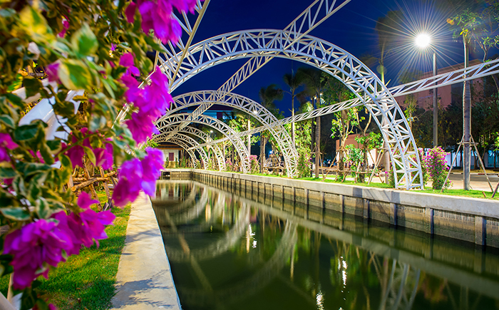 การใช้รถไฟฟ้าของมหาวิทยาลัย